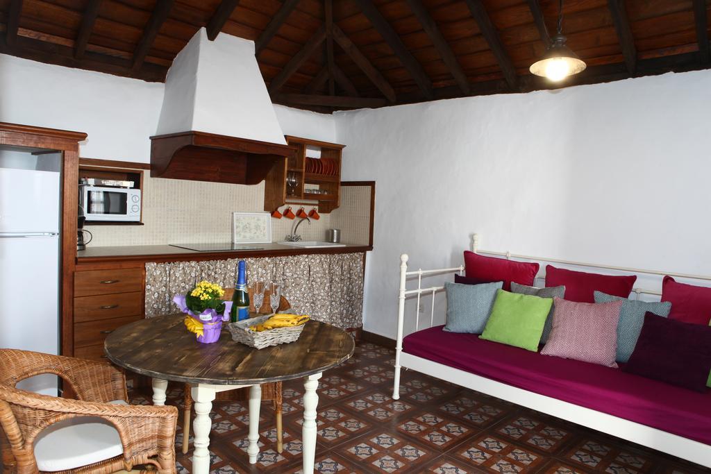 בית הארחה אל פאסו 	Casitas La Montanita מראה חיצוני תמונה