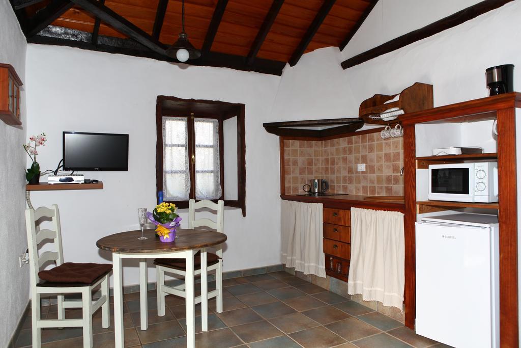 בית הארחה אל פאסו 	Casitas La Montanita מראה חיצוני תמונה
